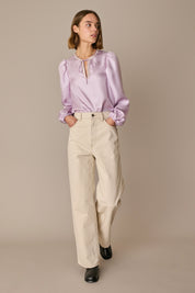 Silk blouse with pussy bow and lace 