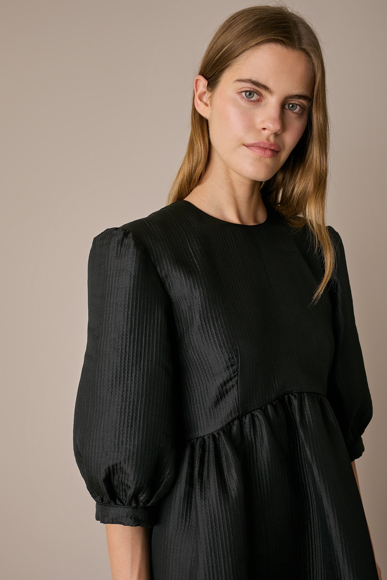 Structured wool and silk dress