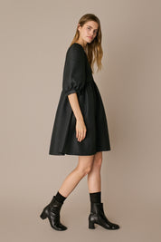 Structured wool and silk dress