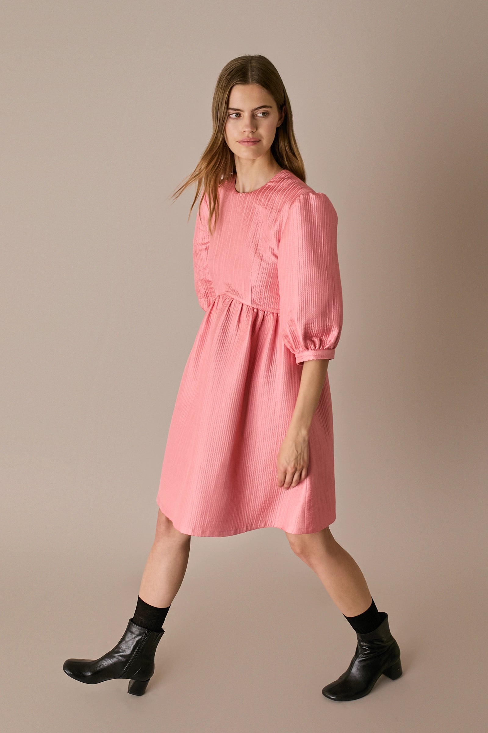 Structured wool and silk dress