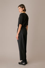 pantaloni in lana e cashmere con vita elastica nero, chiusura con cerniera e bottone