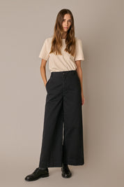 Cotton trousers with adjustable waist tabs