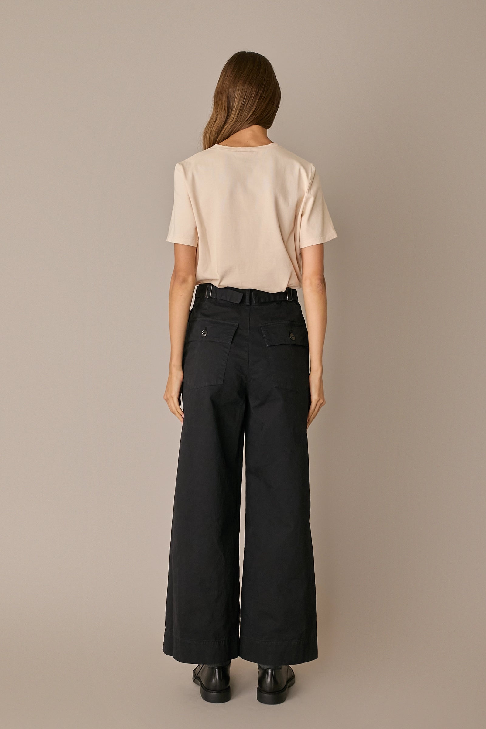 Cotton trousers with adjustable waist tabs