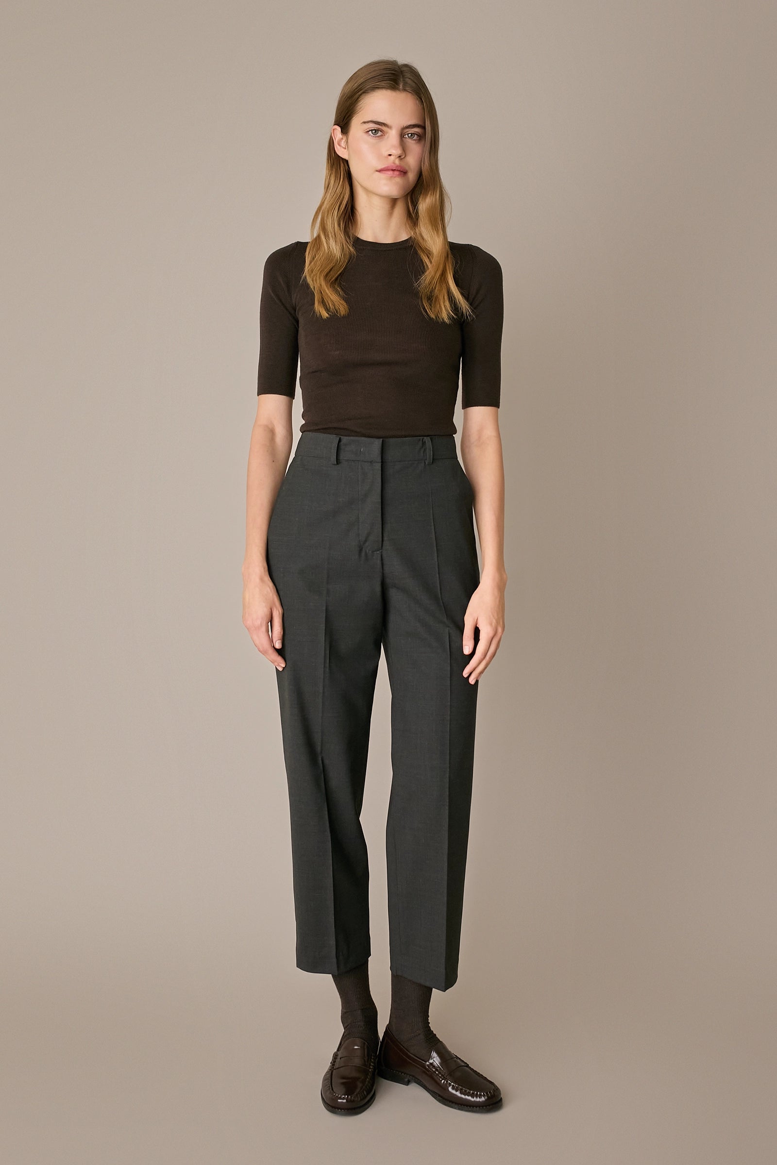 Stretch wool trousers with pleats