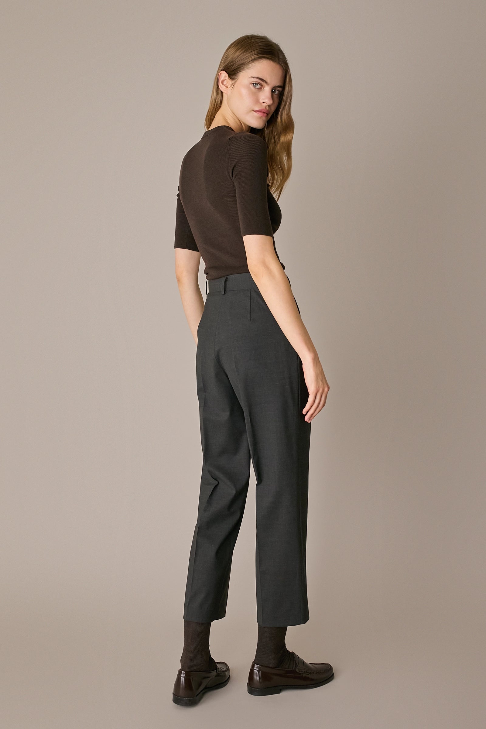 Stretch wool trousers with pleats