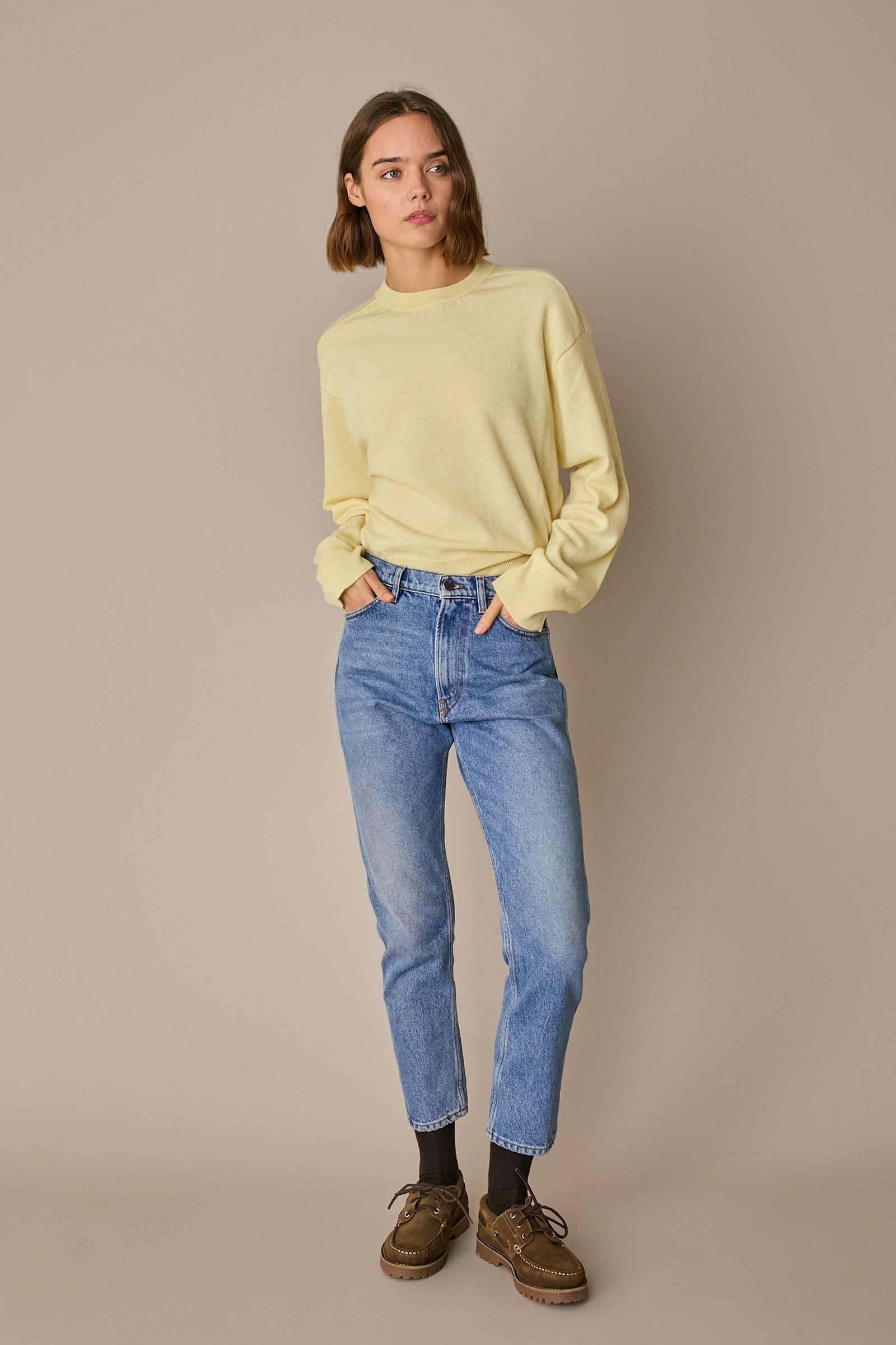 90s slim straight-leg jeans