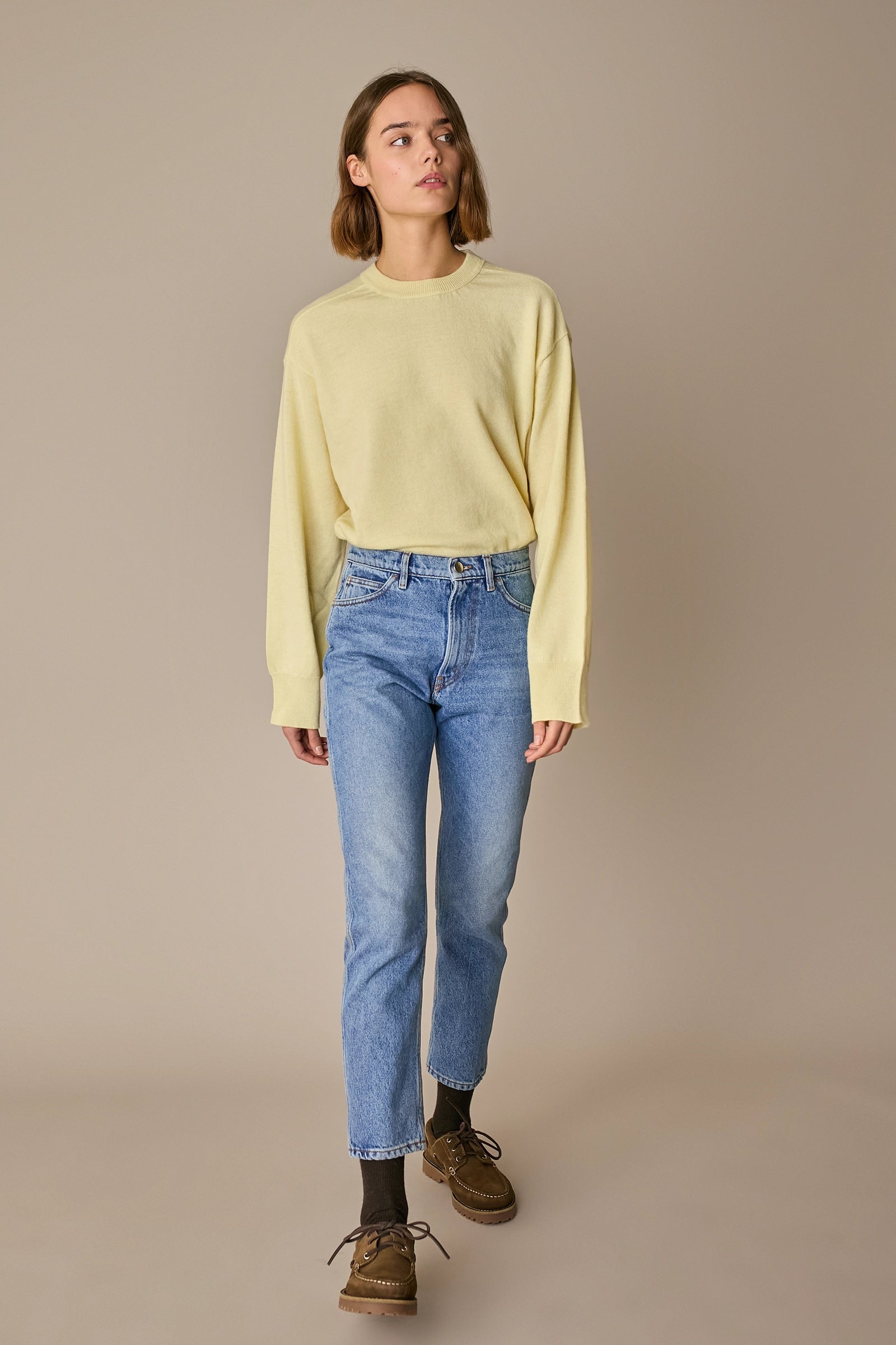 90s slim straight-leg jeans