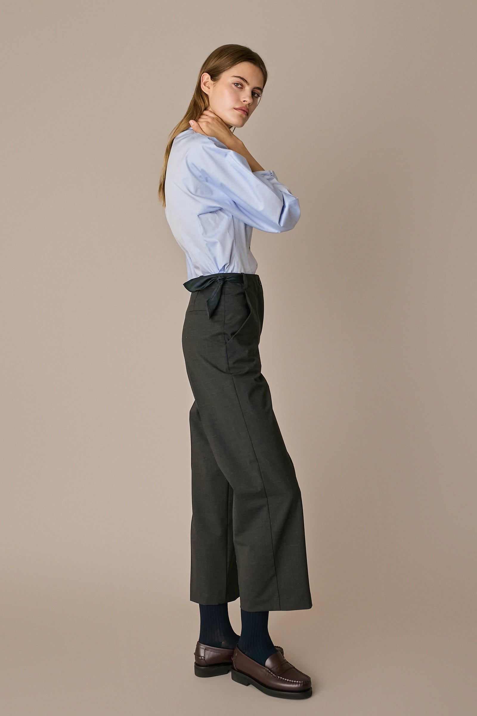 Cotton shirt with sculptural sleeves