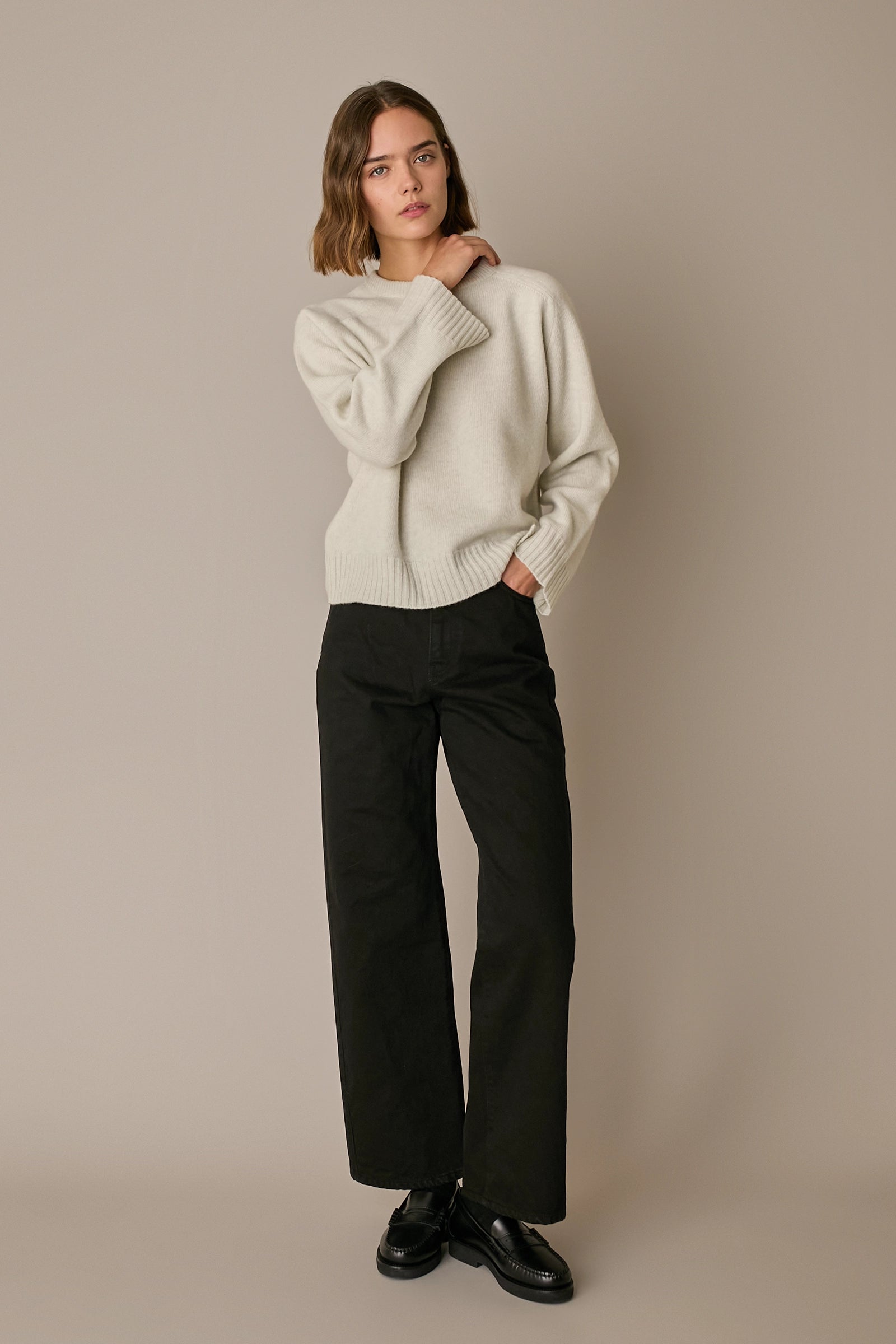 90s Straight-Leg Jeans