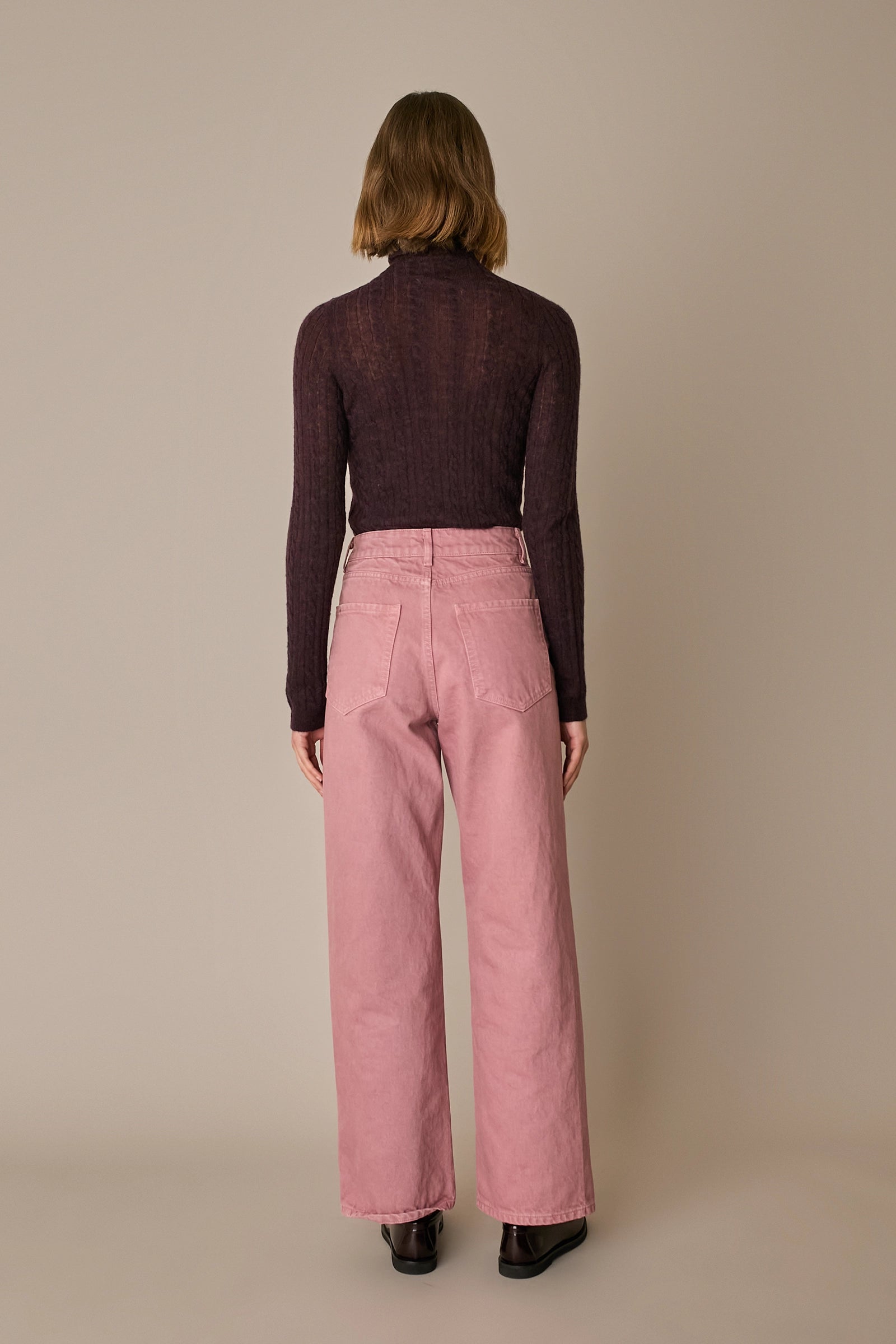90s Straight-Leg Jeans