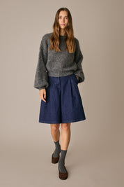 Bermuda in denim con pinces