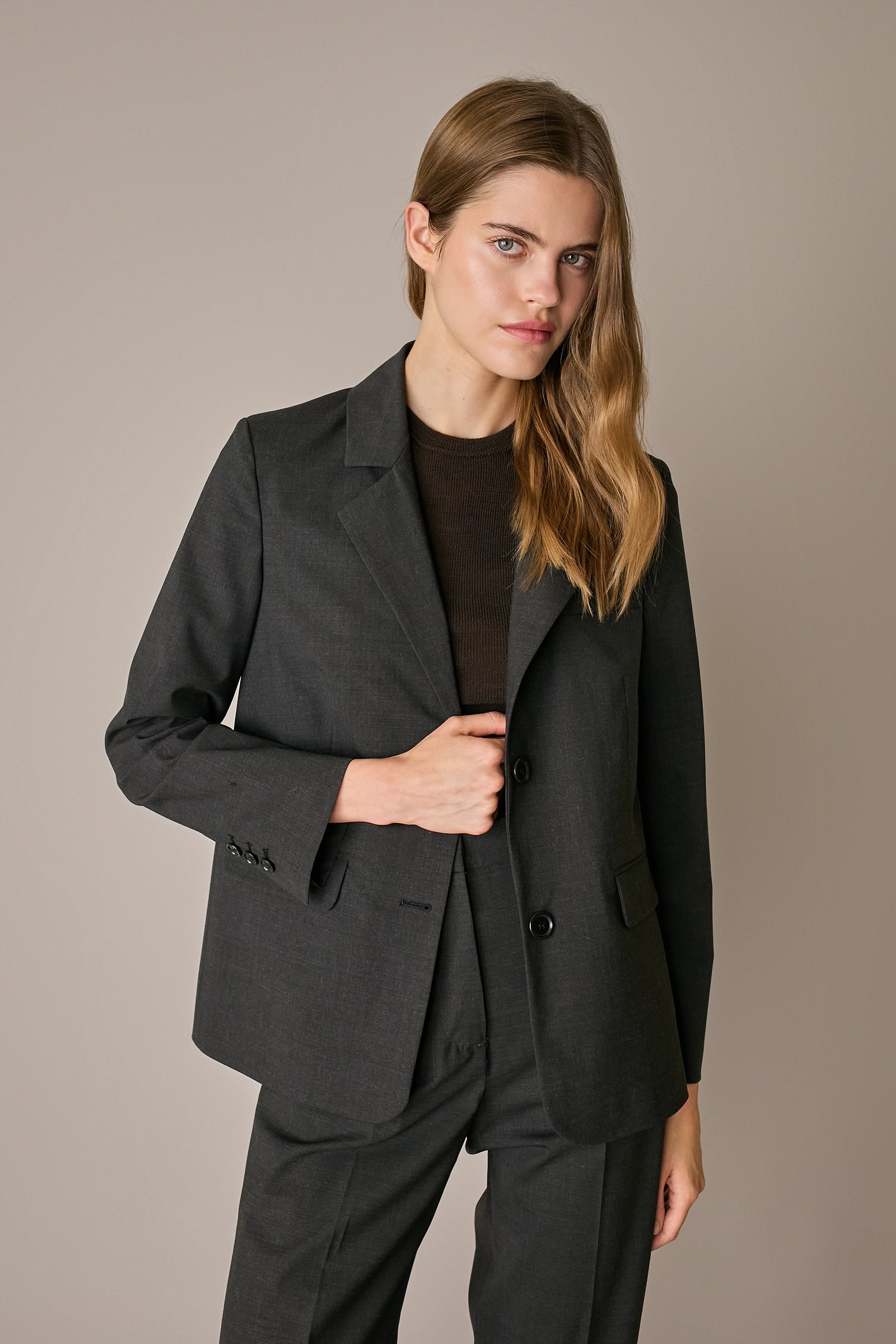 Stretch wool blazer