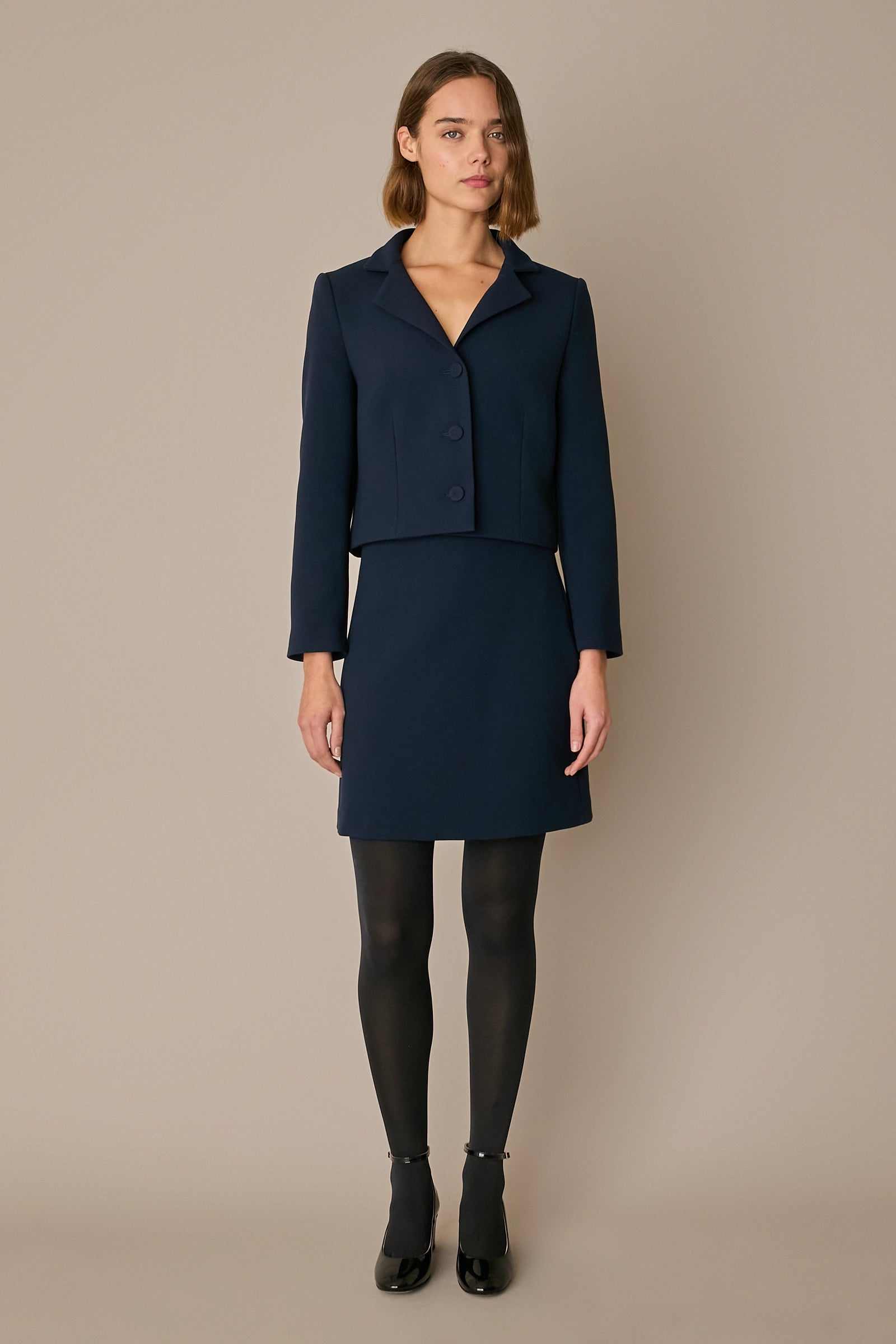 Tailleur giacca e gonna in blend di lana