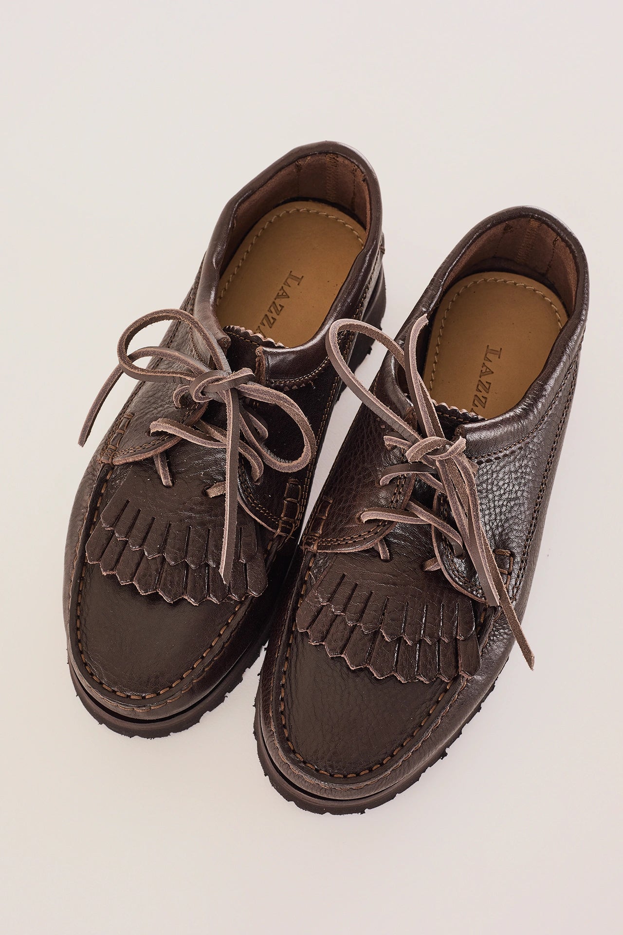 Mocassini allacciati con suola Vibram