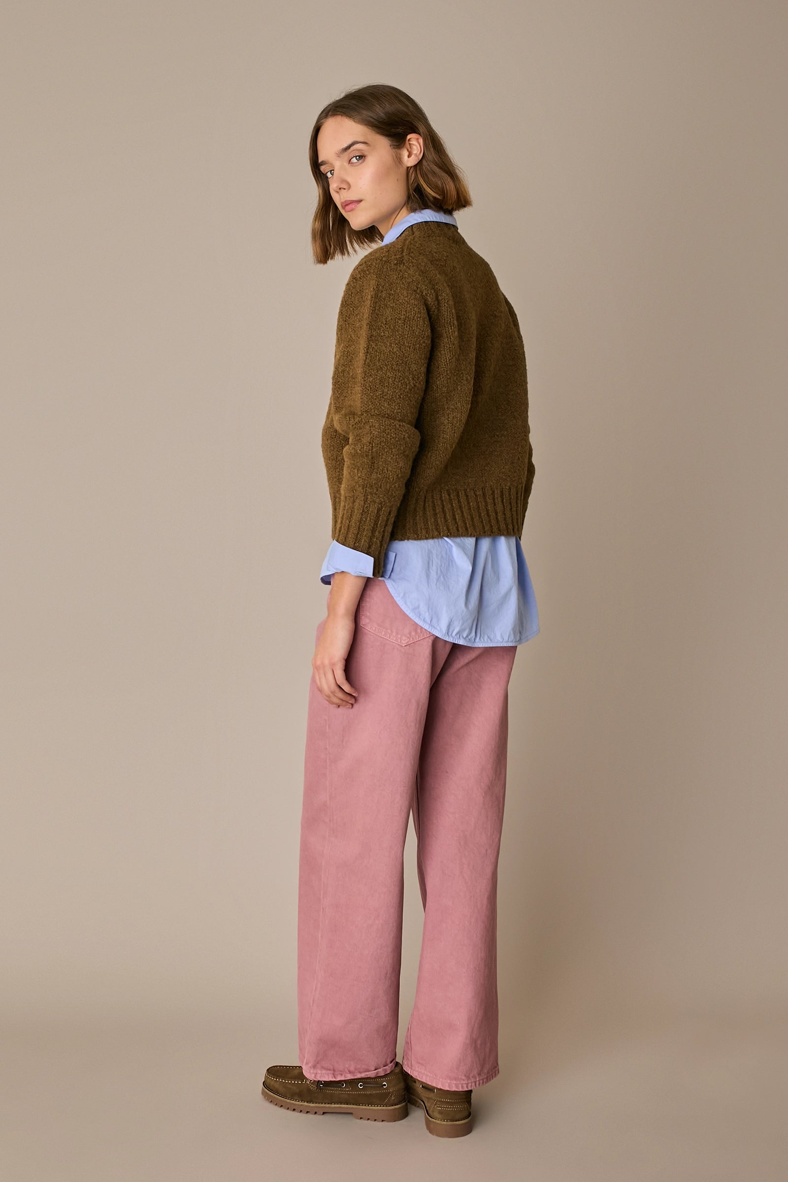 90s Straight-Leg Jeans