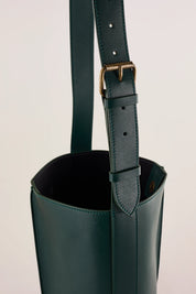 Borsa a secchiello in pelle