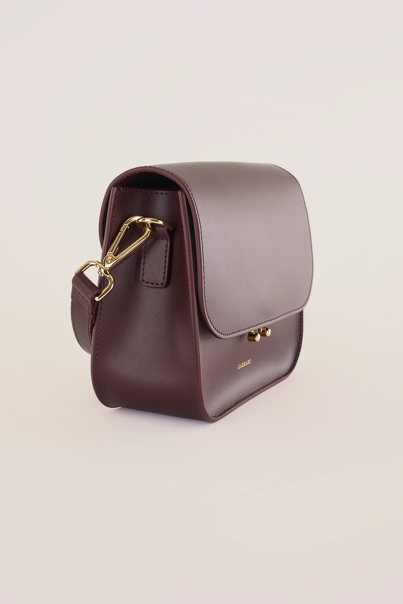 Rectangular shoulder bag with push-lock fastening