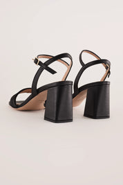 Sandali con fascetta bimateriale tacco 7 cm