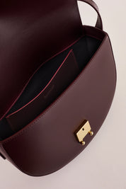 Borsa mezzaluna