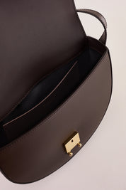 Borsa mezzaluna