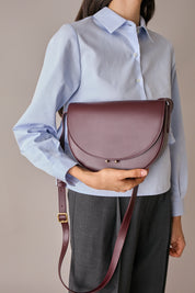 Borsa mezzaluna