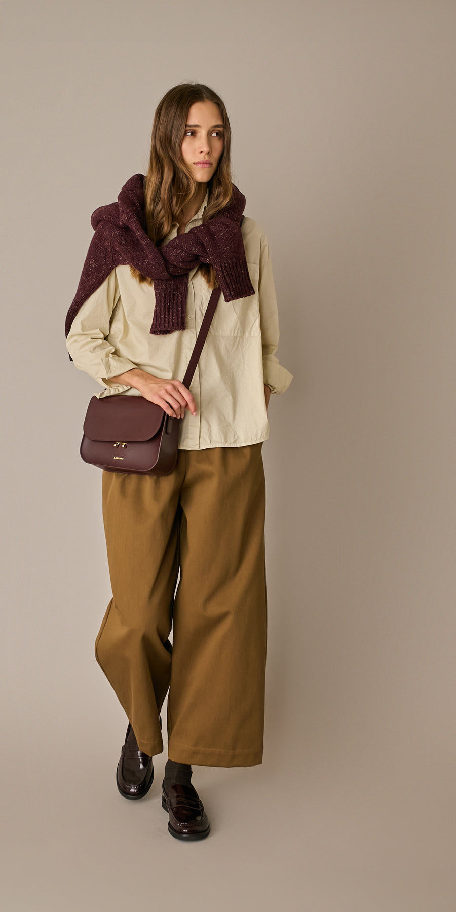 Look-beige-e-bordeaux.jpg