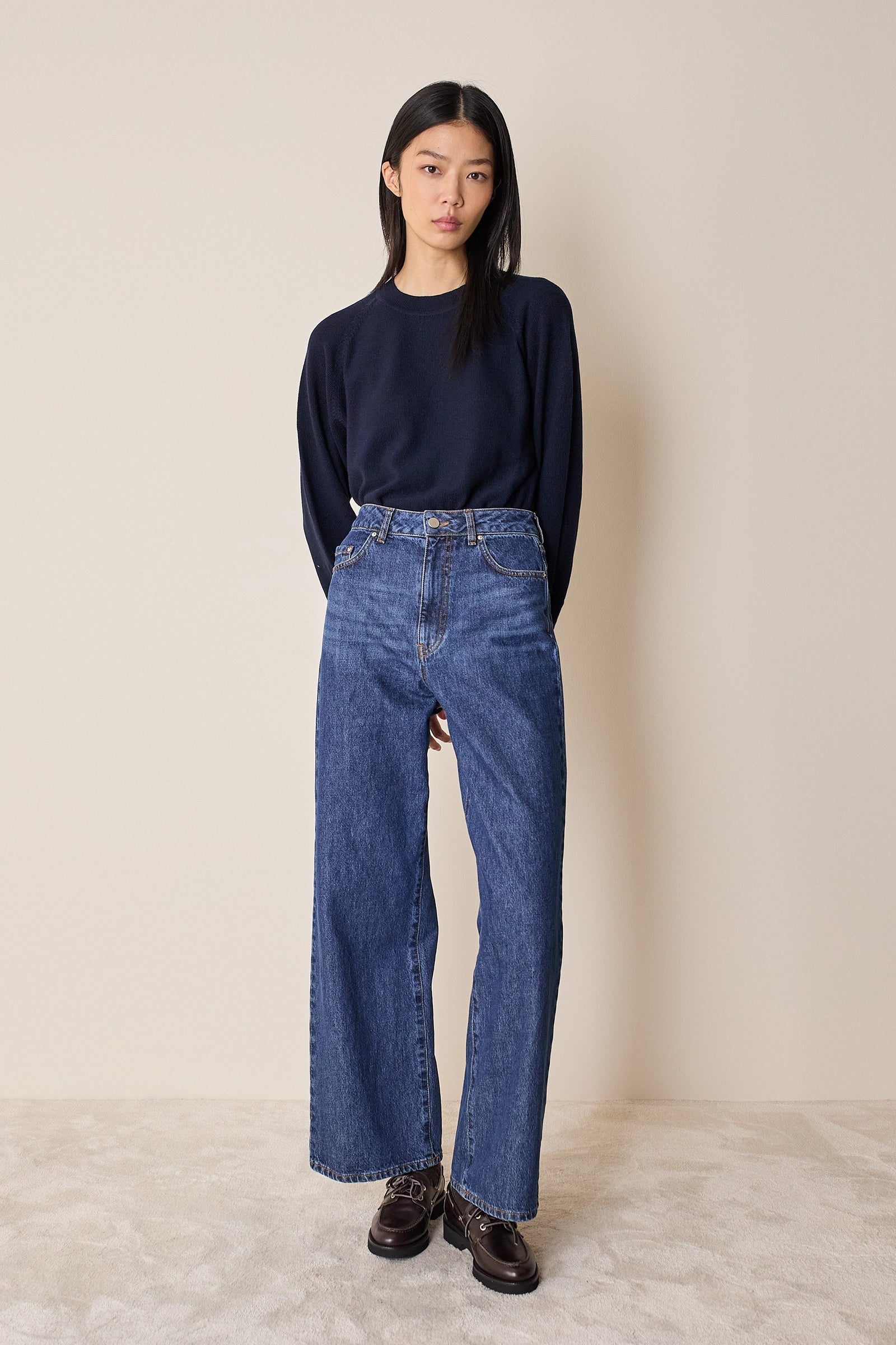 Maglia girocollo con maniche raglan