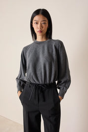 Maglia girocollo con maniche raglan