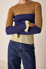 Maglia multicolor con volant