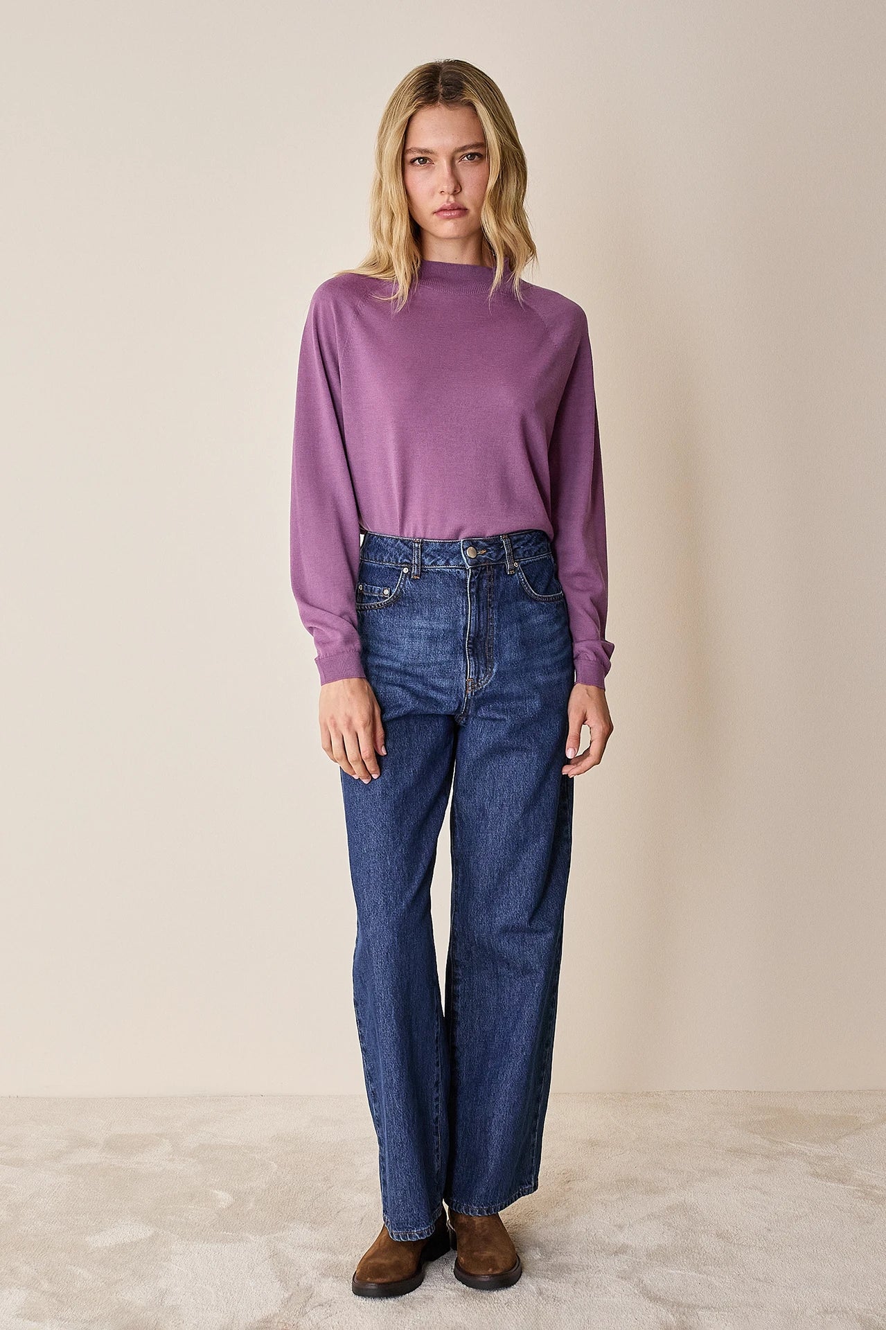 Maglia con collo alto in lana merino