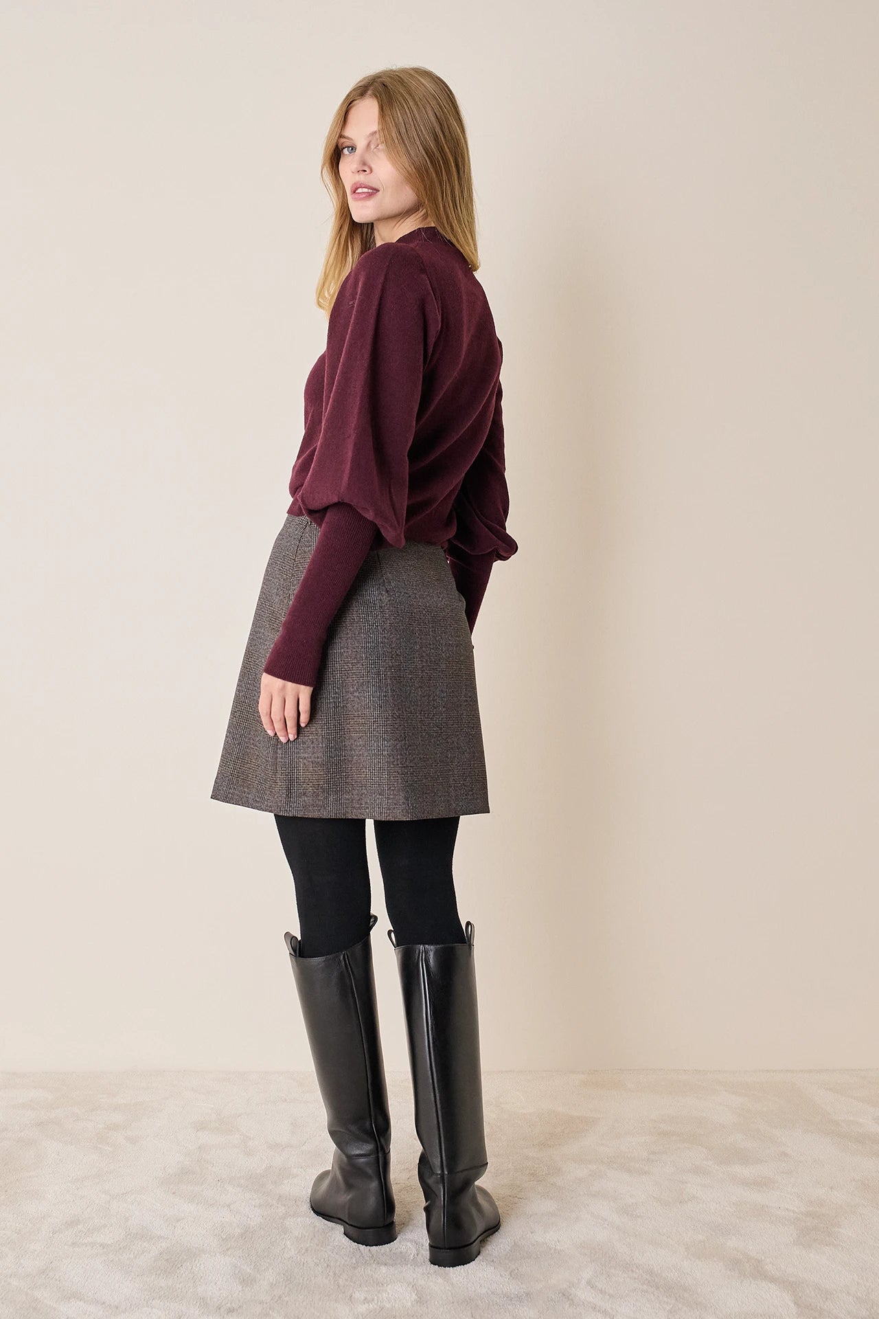 Maglia girocollo in lana e cashmere con maniche a sbuffo