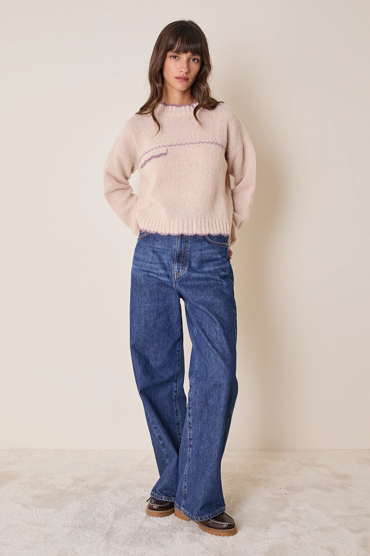 Maglia in alpaca con bordi smerlati