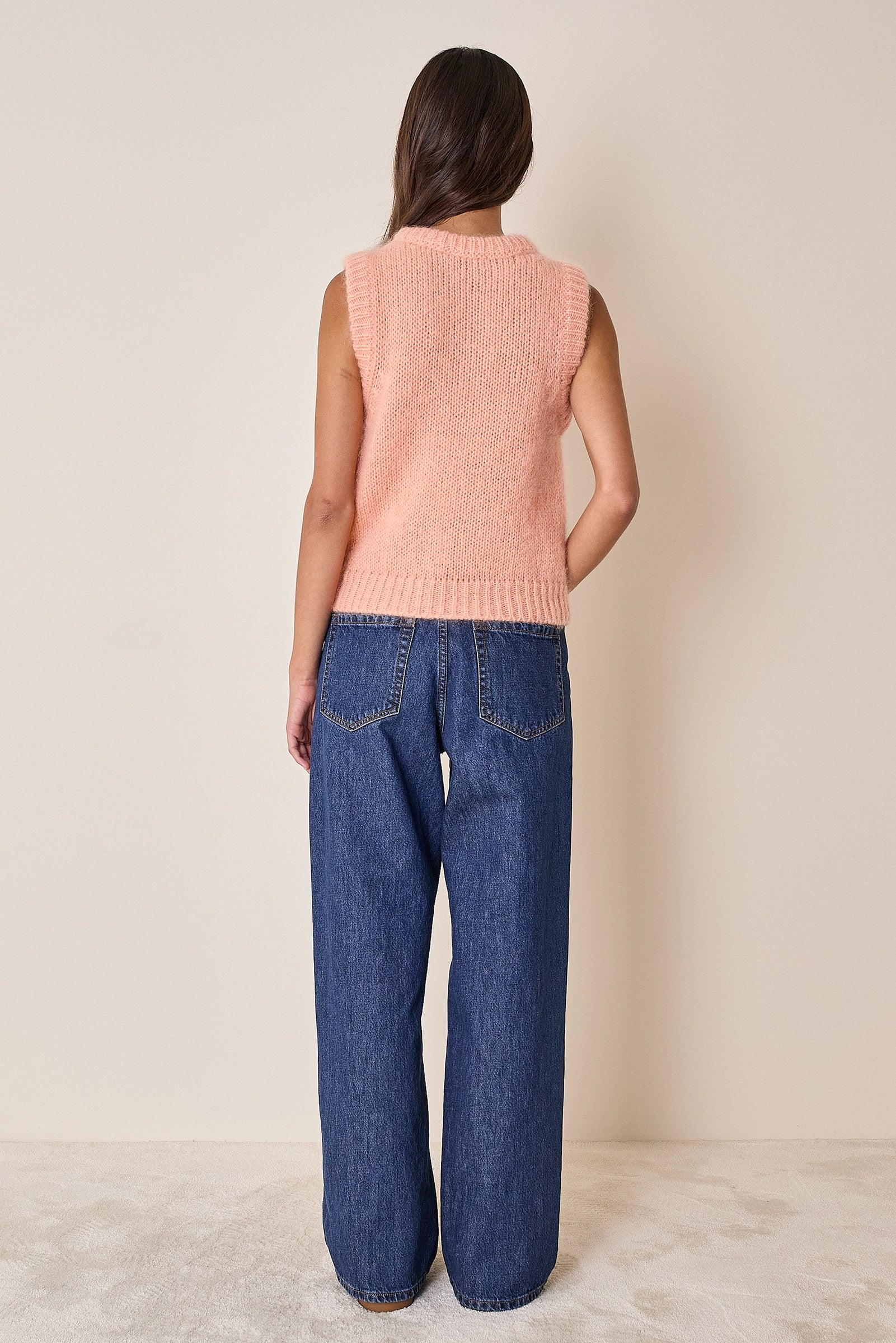 Mohair vest with embroidered flowers