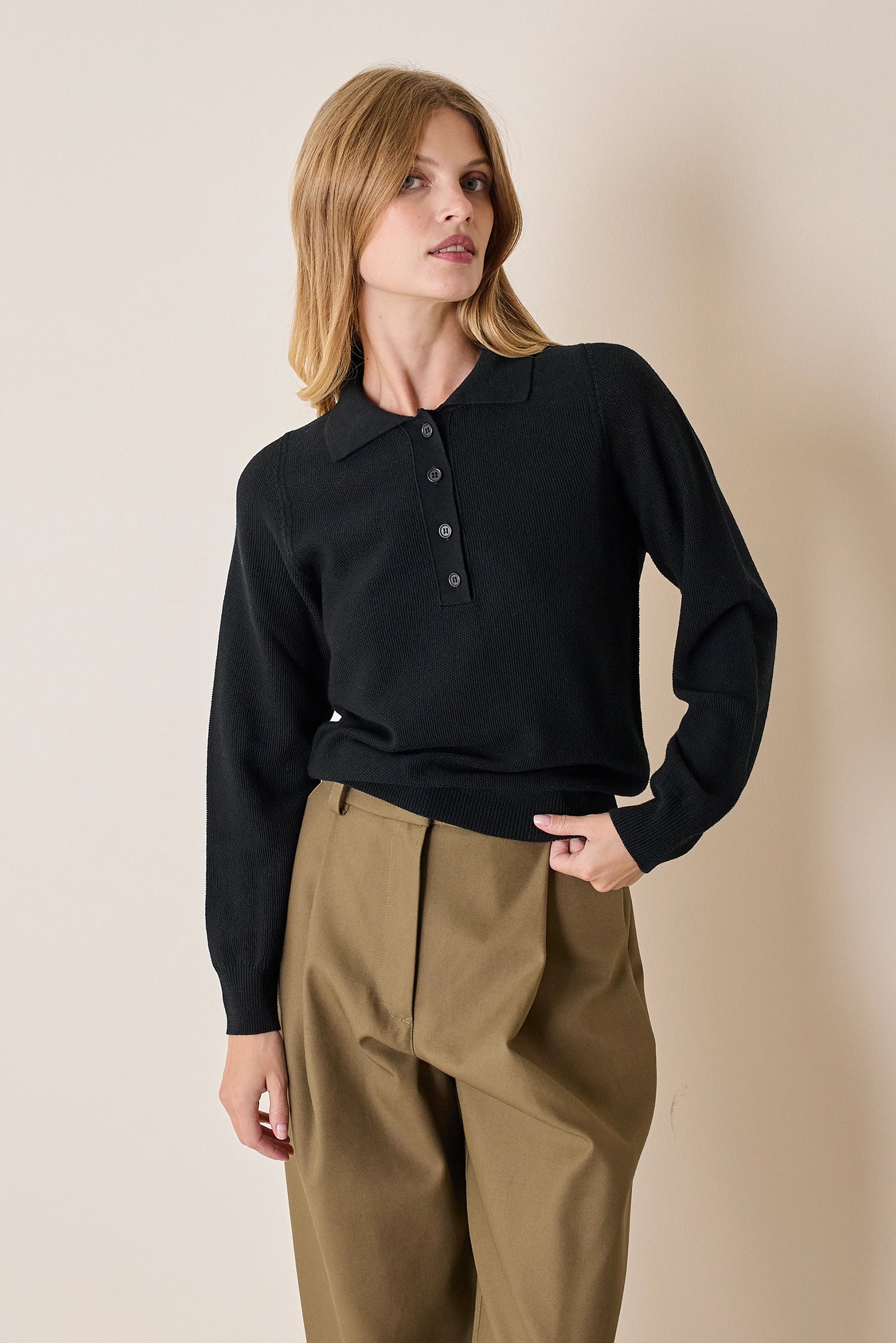 Polo shirt in extra fine merino virgin wool