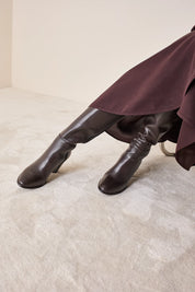 Stivali in pelle con tacco 8 cm