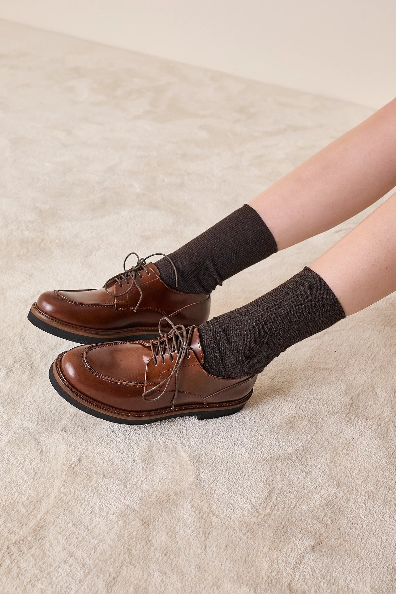 Scarpe stringate con suola alta in gomma Lazzari – lazzarionline