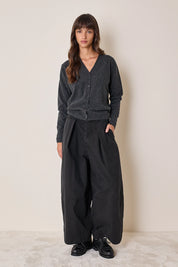 Cardigan sottile con scollo a V