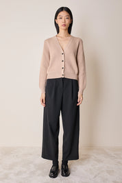 Cardigan a costine in lana vergine