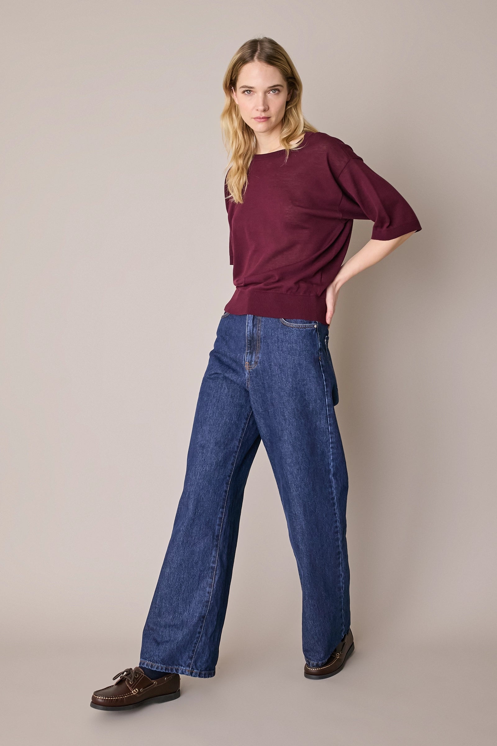 Maglia girocollo in cotone a mezze maniche