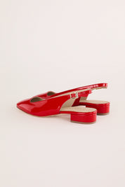 Square neckline slingback