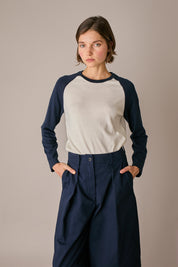 Maglia stile baseball con maniche raglan