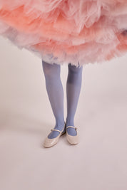 Round-toe slingbacks