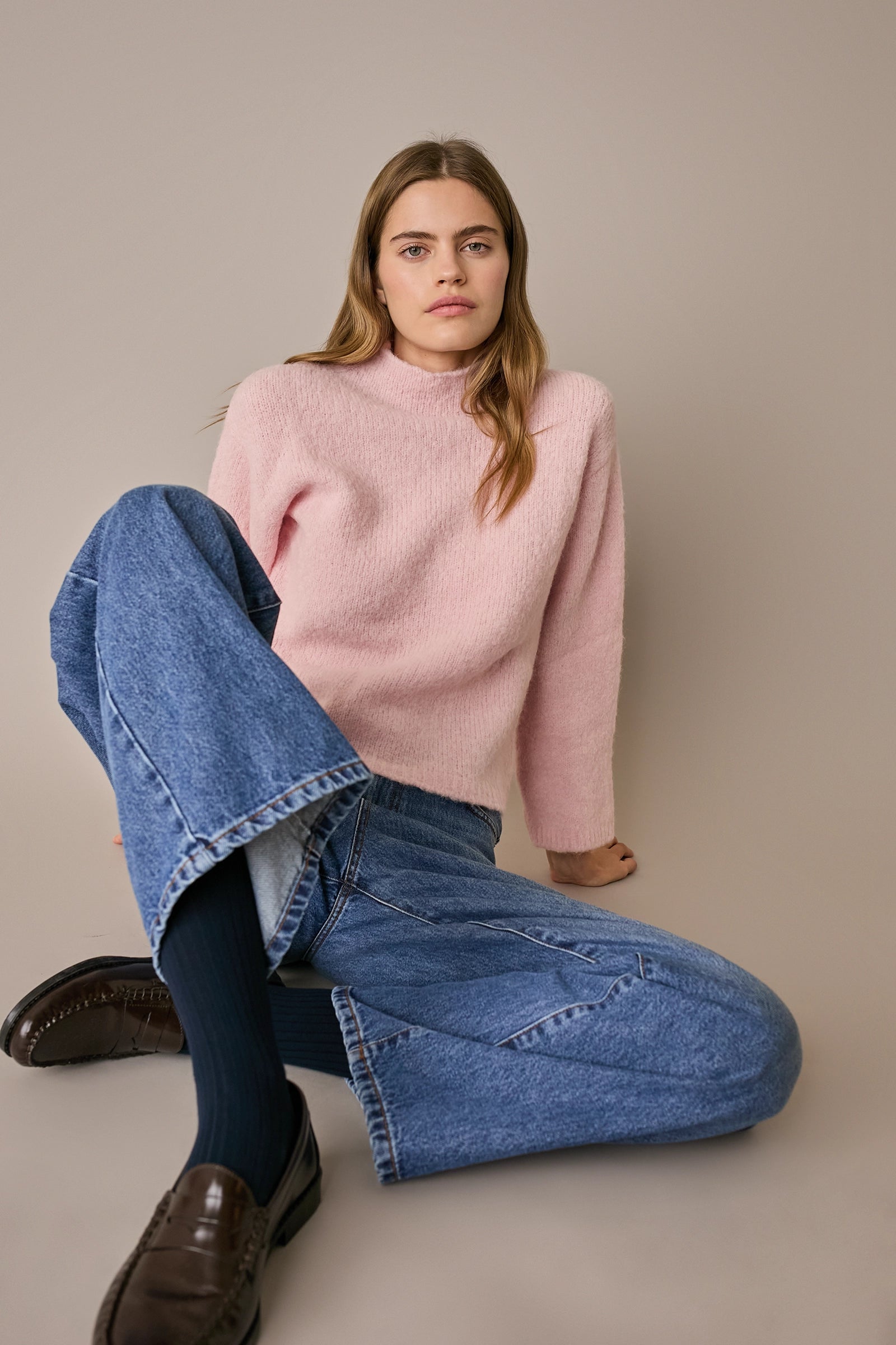 Maglia con collo vulcano