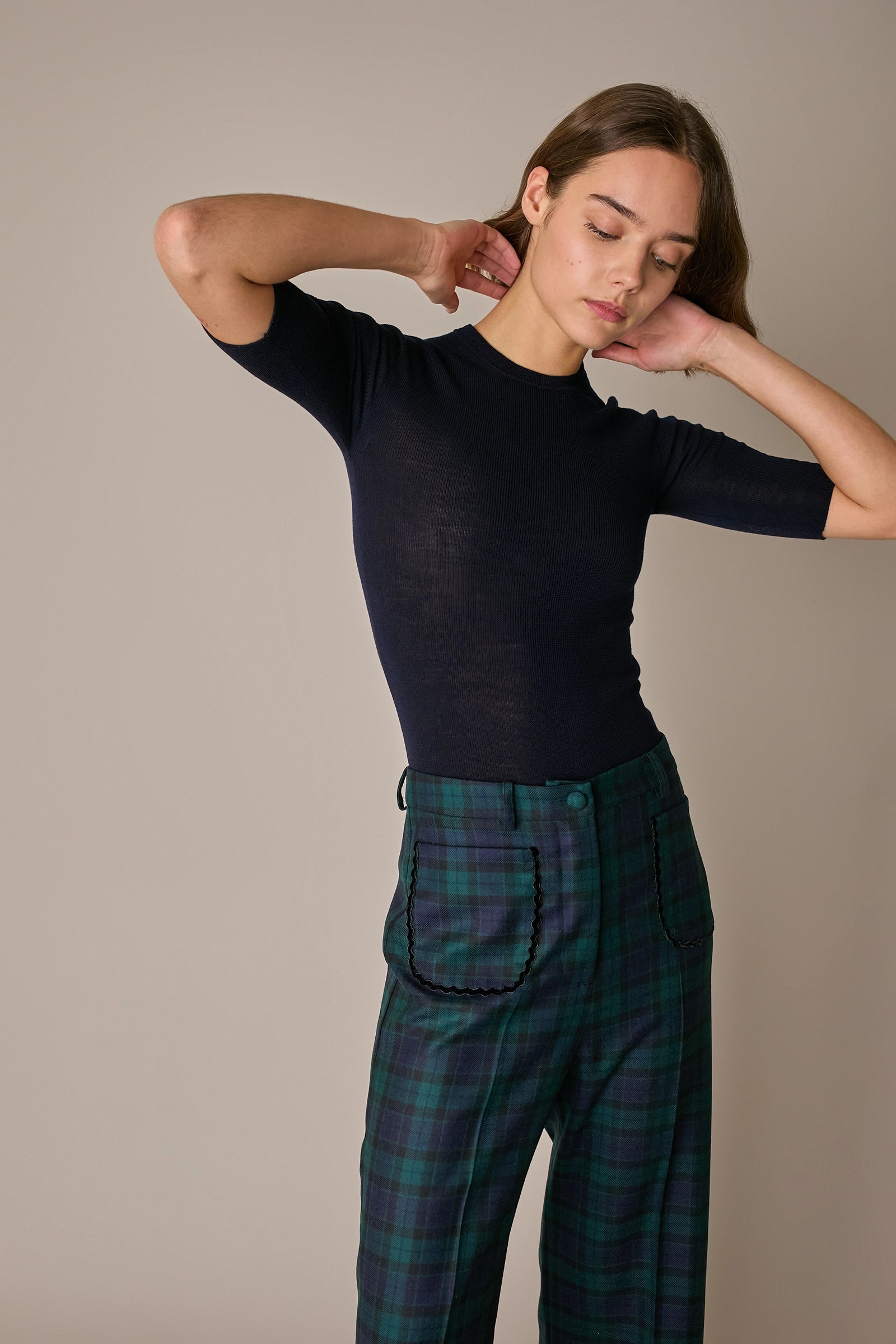 Short-sleeved wool crewneck 