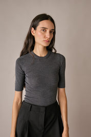 Maglia girocollo a mezze maniche
