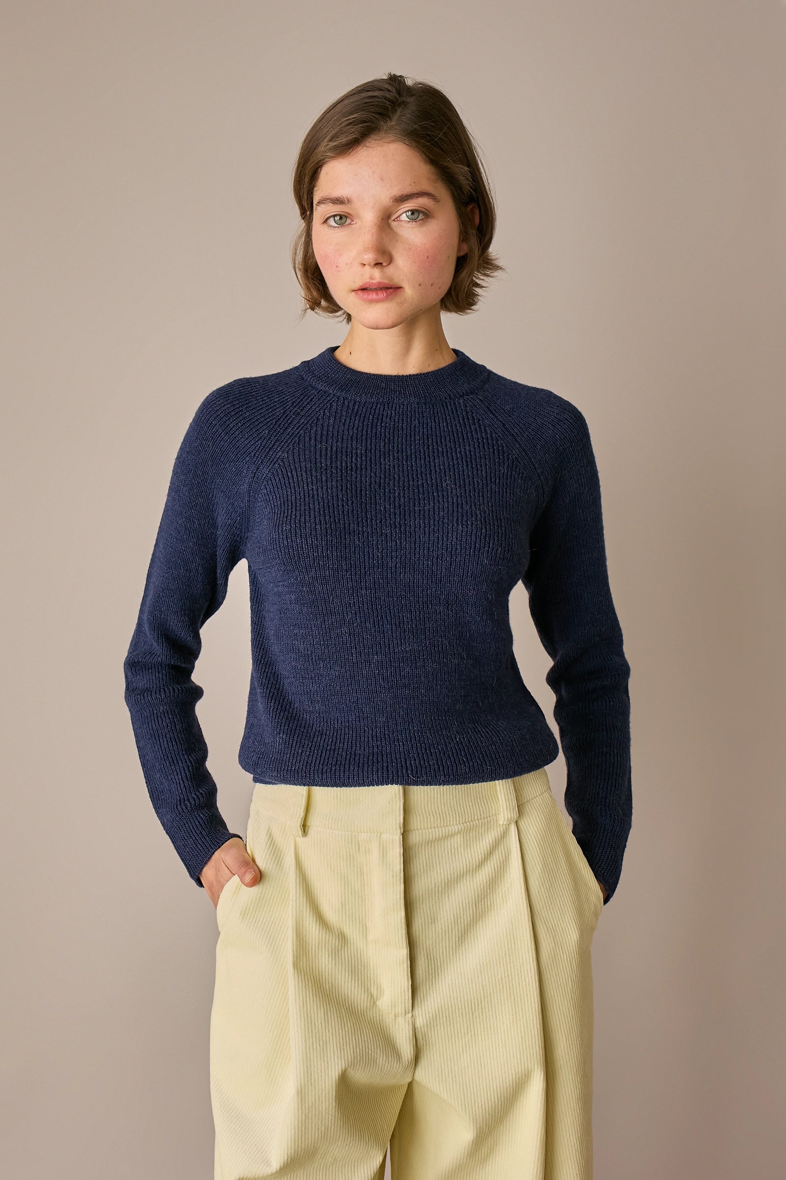 maglia a costine con maniche raglan blu navy, maniche raglan