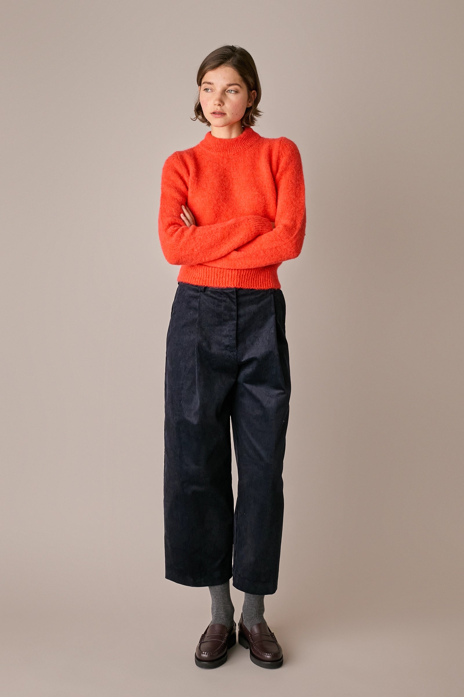 maglia collo a vulcano in alpaca e mohair azzurro, collo a vulcano