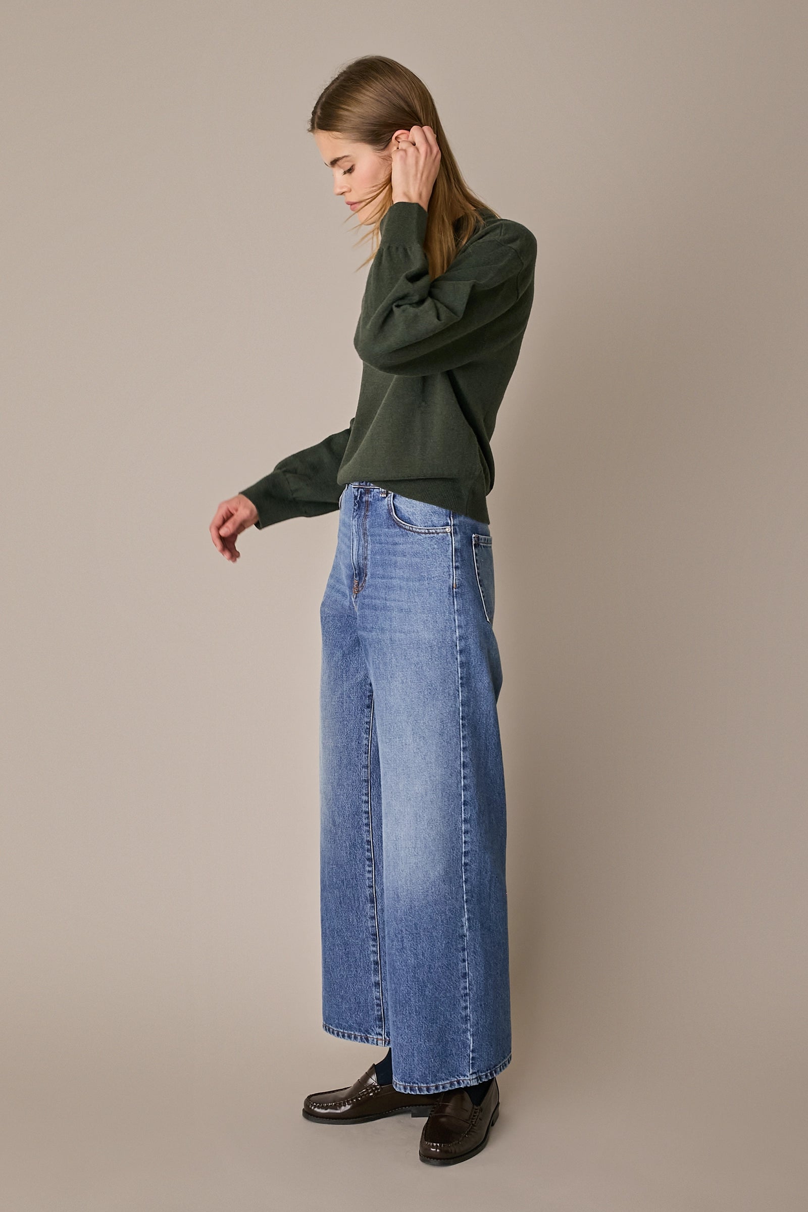 Oversized Merino wool crewneck sweater